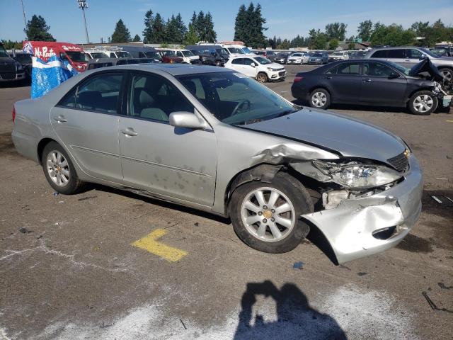 4T1BF30K43U564334 - 2003 TOYOTA CAMRY LE SILVER photo 4