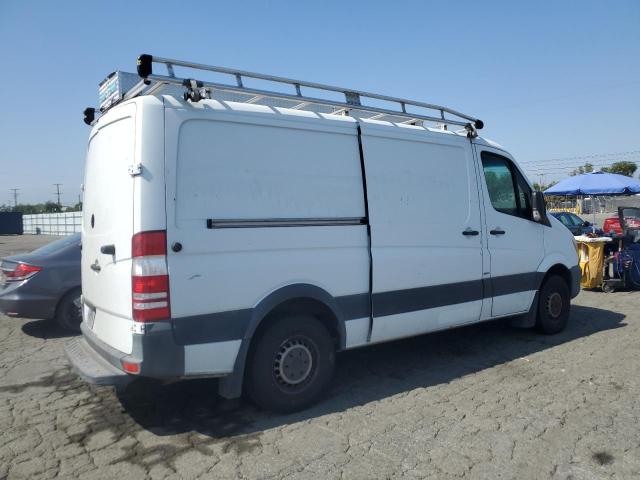 WD3PE7DC5E5910678 - 2014 MERCEDES-BENZ SPRINTER 2500 WHITE photo 3