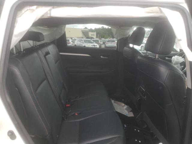 5TDJKRFH9GS251073 - 2016 TOYOTA HIGHLANDER XLE Білий фото 6