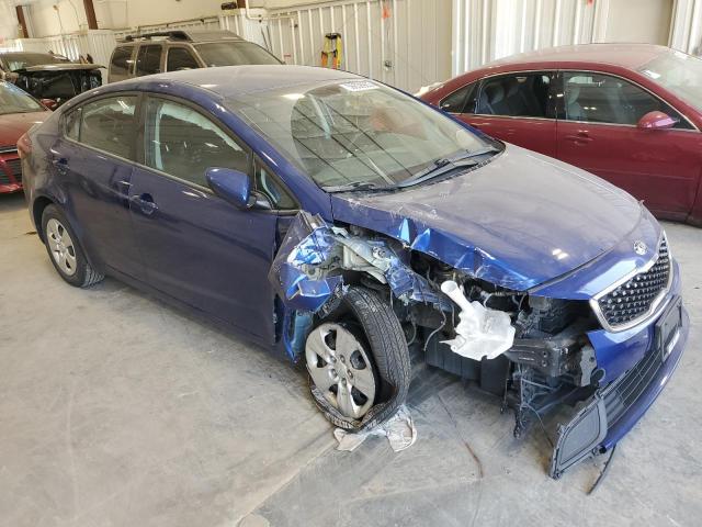 3KPFK4A70HE017861 - 2017 KIA FORTE LX BLUE photo 4