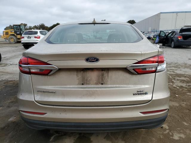 3FA6P0LU7KR142987 - 2019 FORD FUSION SE GOLD photo 6