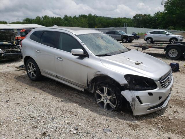 YV4902RM8F2721122 - 2015 VOLVO XC60 T6 PLATINUM SILVER photo 4