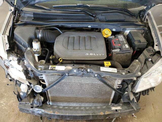 2C4RC1CG8GR174394 - 2016 CHRYSLER TOWN & COU TOURING L SILVER photo 12