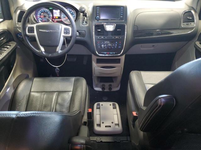 2C4RC1CG8GR174394 - 2016 CHRYSLER TOWN & COU TOURING L SILVER photo 8