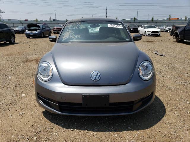 3VWJX7AT8CM646595 - 2012 VOLKSWAGEN BEETLE GRAY photo 5