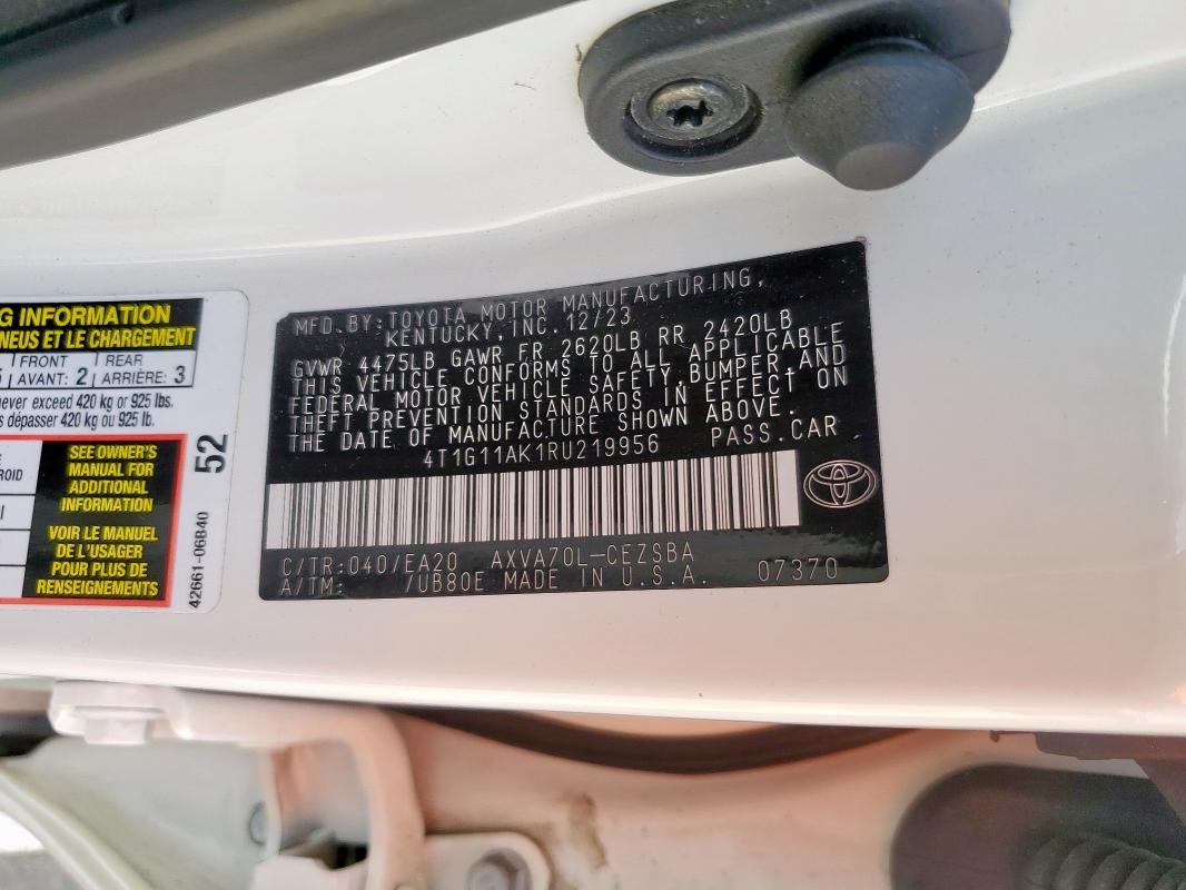 4T1G11AK1RU219956 - 2024 TOYOTA CAMRY SE NIGHT SHADE WHITE photo 12