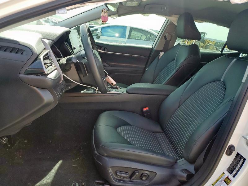 4T1G11AK1RU219956 - 2024 TOYOTA CAMRY SE NIGHT SHADE WHITE photo 7