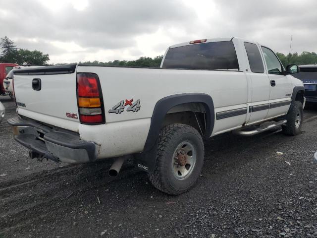 1GTHK39U56E245540 - 2006 GMC NEW SIERRA K3500 WHITE photo 3