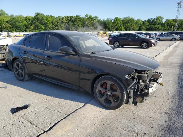 ZARFAEENXH7544765 - 2017 ALFA ROMEO GIULIA TI Q4 BLACK photo 4