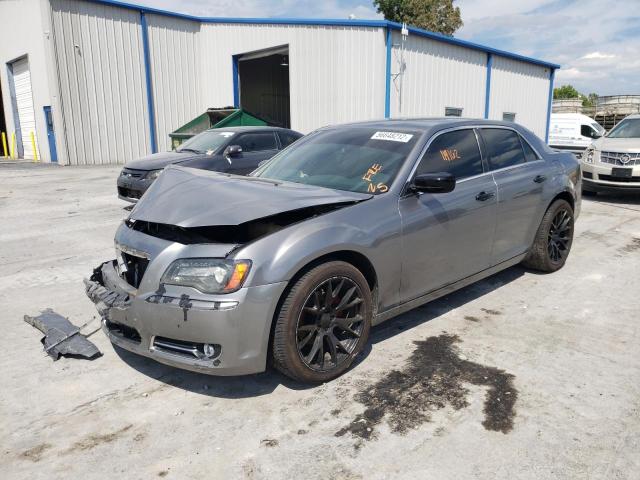 2C3CCACG4CH284935 - 2012 CHRYSLER 300 LIMITED GRAY photo 2