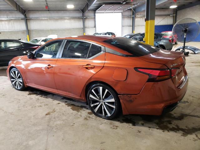 1N4BL4CV5NN301197 - 2022 NISSAN ALTIMA SR ORANGE photo 2