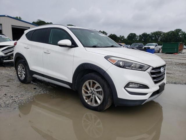 KM8J3CA25HU549013 - 2017 HYUNDAI TUCSON LIMITED WHITE photo 4