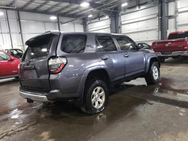 JTEBU5JR2L5743592 - 2020 TOYOTA 4RUNNER SR5/SR5 PREMIUM ნაცრისფერი ფოტო 3