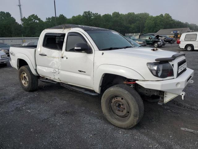 5TEJU62N06Z169402 - 2006 TOYOTA TACOMA DOUBLE CAB PRERUNNER WHITE photo 4