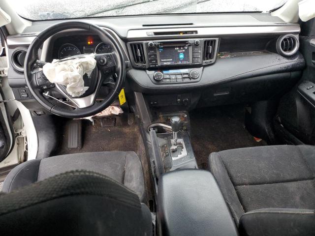 JTMRFREV8HJ706508 - 2017 TOYOTA RAV4 XLE WHITE photo 8
