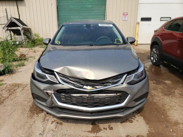 1G1BE5SM9H7133228 - 2017 CHEVROLET CRUZE LT TAN photo 5