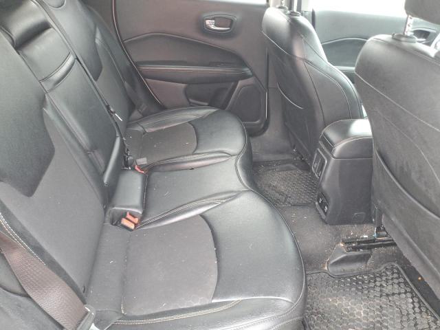 3C4NJDBB0KT656990 - 2019 JEEP COMPASS LATITUDE أبيض صورة 11