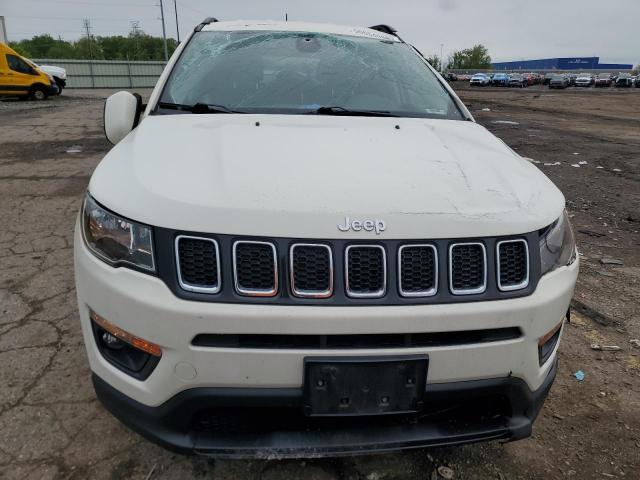 3C4NJDBB0KT656990 - 2019 JEEP COMPASS LATITUDE أبيض صورة 5