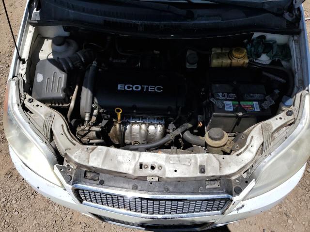 KL1TD6DE5AB125437 - 2010 CHEVROLET AVEO LS Beyaz fotoğraf 11