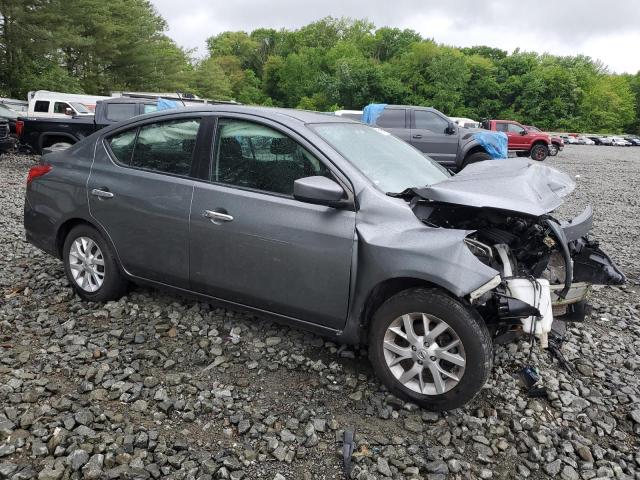 3N1CN7AP3JL876118 - 2018 NISSAN VERSA S Boz foto 4