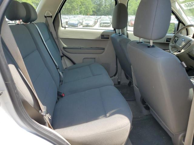 1FMCU92749KB77048 - 2009 FORD ESCAPE XLS SILVER photo 10