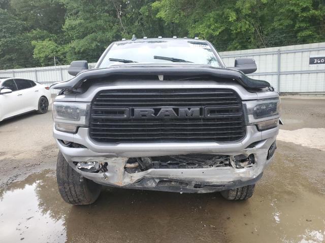 3C63R3JL2NG243445 - 2022 RAM 3500 LARAMIE GRAY photo 5