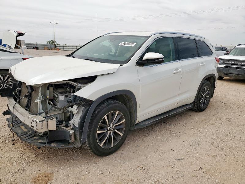 2018 TOYOTA HIGHLANDER SE, null