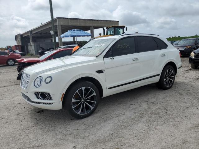 SJAAC2ZVXJC016875 - 2018 BENTLEY BENTAYGA WHITE photo 1