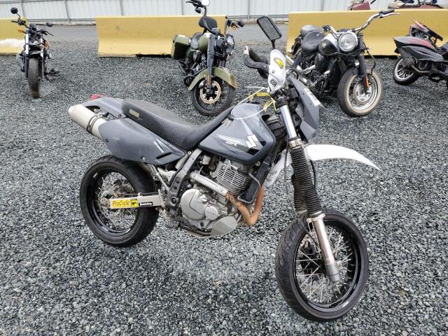 JS1SP46A2D2100827 - 2013 SUZUKI DR650 SE GRAY photo 1