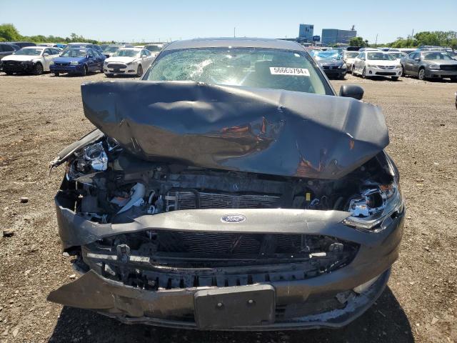 3FA6P0H9XJR109839 - 2018 FORD FUSION SE CHARCOAL photo 5