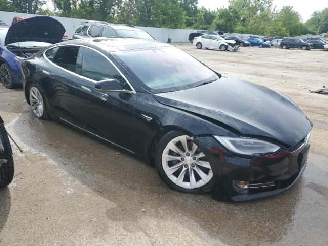 5YJSA1E22HF185946 - 2017 TESLA MODEL S BLACK photo 4