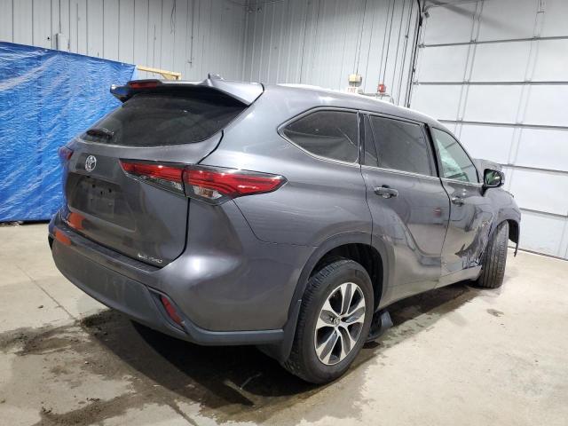 5TDHZRBH8NS164388 - 2022 TOYOTA HIGHLANDER XLE GRAY photo 3