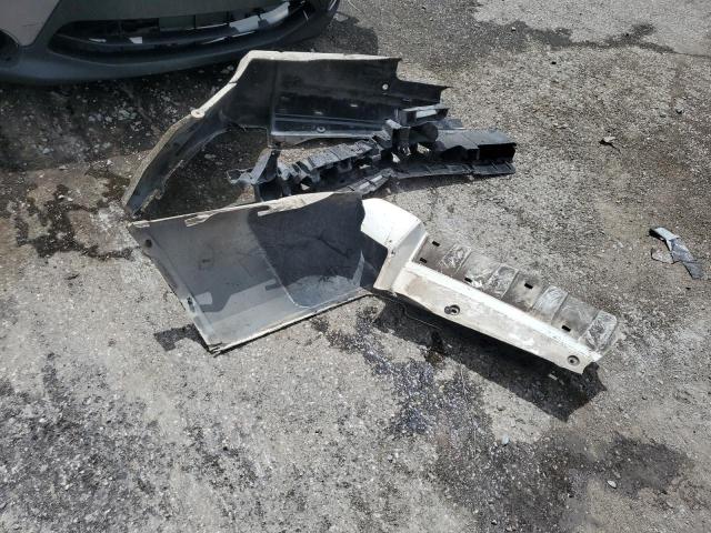 1J4RH4GKXAC114855 - 2010 JEEP COMMANDER SPORT თეთრი ფოტო 13