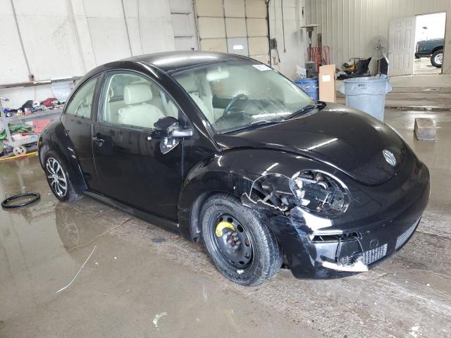 3VWPW3AG4AM036344 - 2010 VOLKSWAGEN NEW BEETLE BLACK photo 4