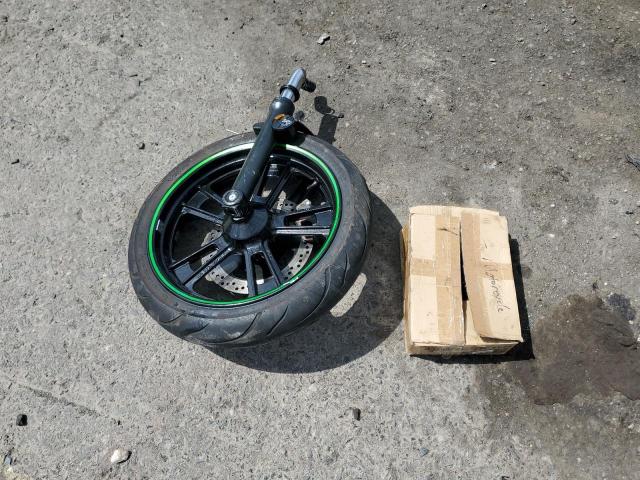 JKAENEA16FDA01681 - 2015 KAWASAKI EN650 A WHITE photo 9