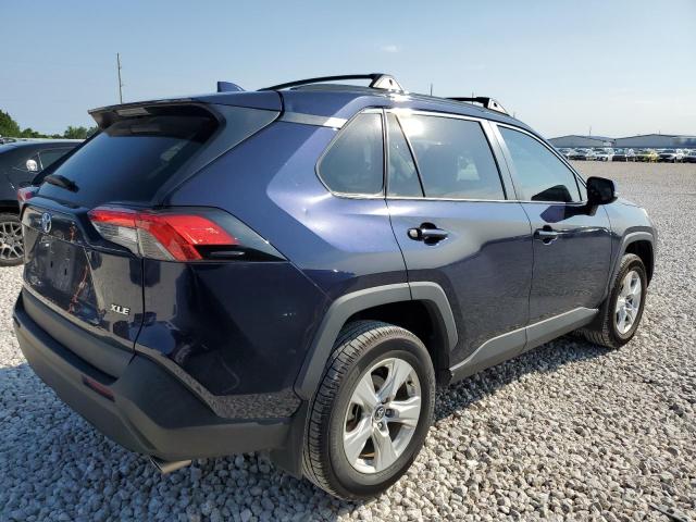 2T3W1RFV3LW101984 - 2020 TOYOTA RAV4 XLE BLUE photo 3