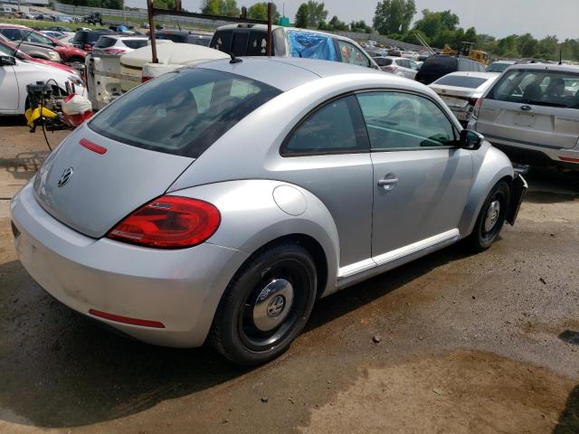 3VWHX7AT3DM646262 - 2013 VOLKSWAGEN BEETLE SILVER photo 3