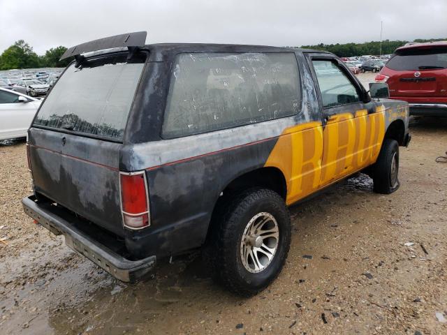 1G8CT18B0E8173231 - 1984 CHEVROLET BLAZER S10 GRAY photo 3