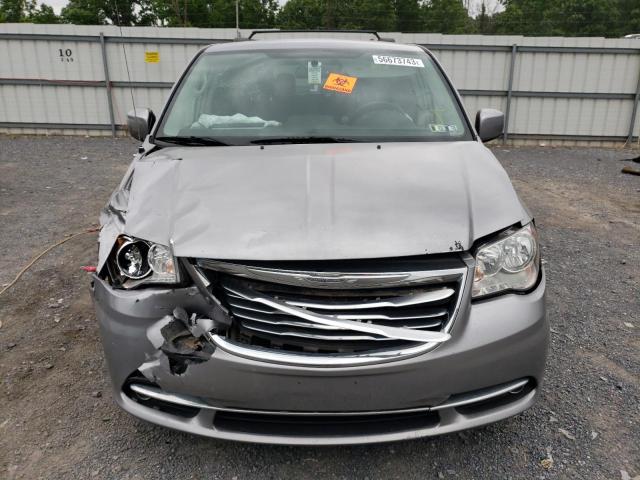 2C4RC1BG3FR510355 - 2015 CHRYSLER TOWN&COUNT TOURING SILVER photo 5