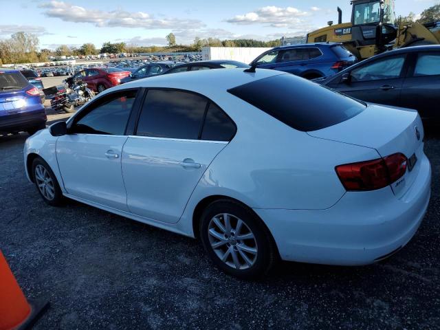 3VWDP7AJ1DM396758 - 2013 VOLKSWAGEN JETTA SE WHITE photo 2