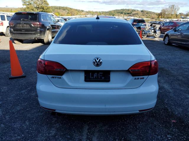 3VWDP7AJ1DM396758 - 2013 VOLKSWAGEN JETTA SE WHITE photo 6