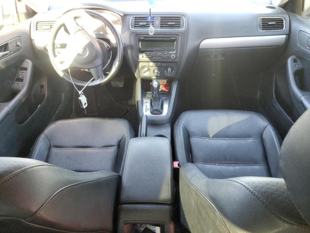 3VWDP7AJ1DM396758 - 2013 VOLKSWAGEN JETTA SE WHITE photo 8