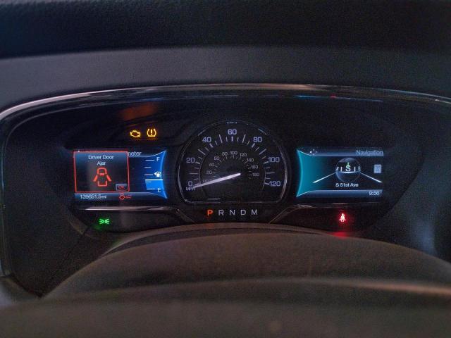 5LMJJ2HT2FEJ15375 - 2015 LINCOLN NAVIGATOR შავი ფოტო 9