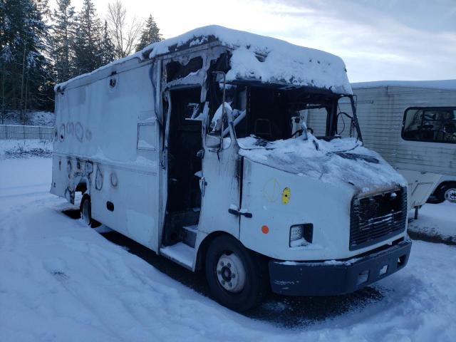 4UZAAPBW23CK47479 - 2003 FREIGHTLINER CHASSIS M LINE WALK-IN VAN WHITE photo 1