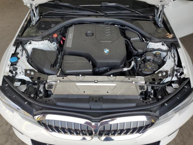 3MW5R7J07M8C18612 - 2021 BMW 330XI Blanc photo 11
