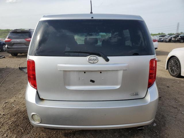 JTLKE50EX81014016 - 2008 TOYOTA SCION XB 银色 照片 6