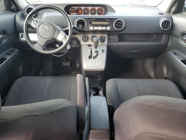 JTLKE50EX81014016 - 2008 TOYOTA SCION XB 银色 照片 8