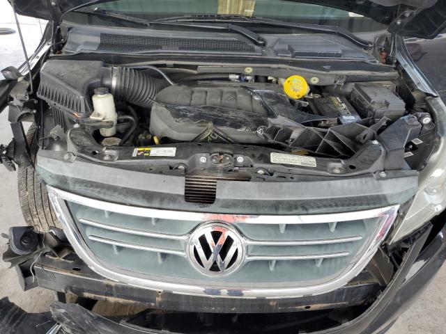 2C4RVABG9DR724810 - 2013 VOLKSWAGEN ROUTAN SE Սև լուսանկար 12