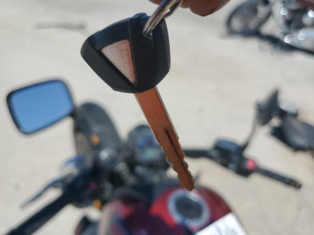 JKAENED16HDA03381 - 2017 KAWASAKI EN650 D RED photo 8