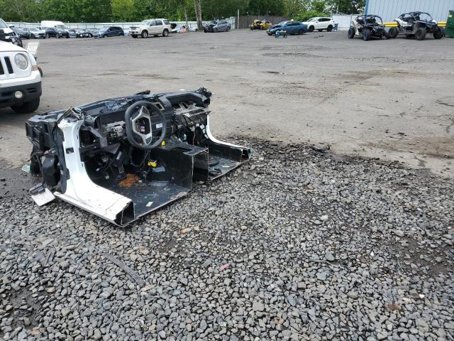 1G1YB2D7XH5117012 - 2017 CHEVROLET CORVETTE STINGRAY 1LT WHITE photo 2